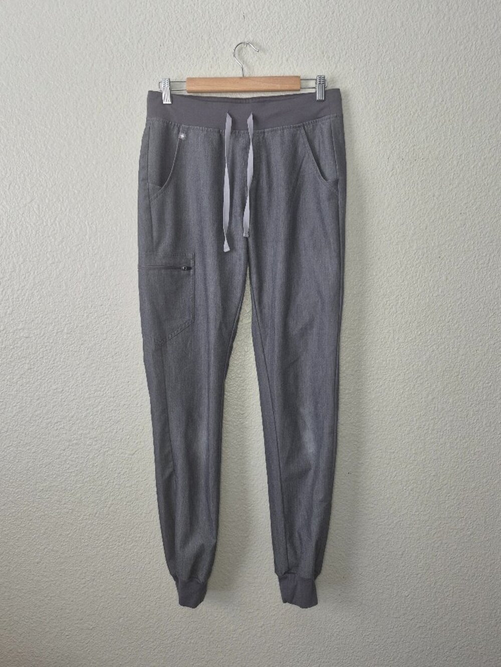 EUC Figs Women’s Technical Collection Gray Scrub Pants Style Size:Tall Small